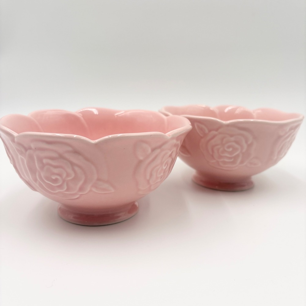 Potter's Studio Pink Rose Embossed Scalloped Ceramic Bowls Set of 2 Footed - Picture 4 of 8
